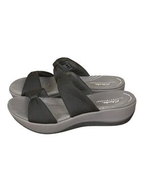 Clarks Classic Black Cloudsteppers Slip On Sandal Casual Outdoors Size 7